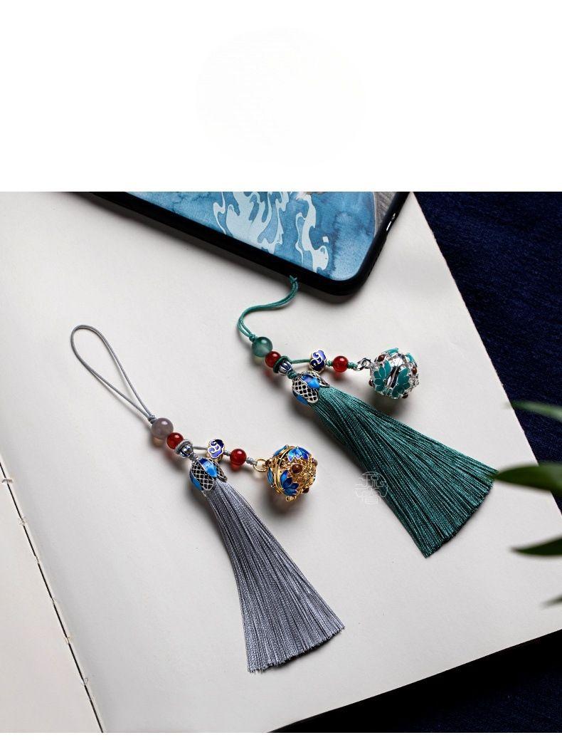 Product Introduction of [2120 Positive Reviews] Qiongrui Portable Aromatherapy Sachet Tassel Phone Chain Pendant Hanging Rope Chinese Retro Style Personalized Pendant Car Keychain 2025 4