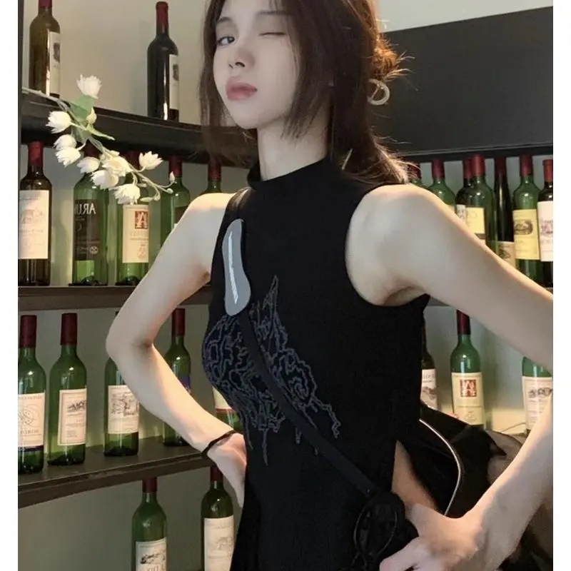 Pure Desire Style Black Slit Sleeveless Tank Top T-Shirt for Women Summer New Design Sexy Waist-Cinching Slimming Top Ins | BigBuy360 - bigbuy360.vn Pure Desire Style Black Slit Sleeveless Tank Top T-Shirt for Women Summer New Design Sexy Waist-Cinching Slimming Top Ins | BigBuy360 - bigbuy360.vn