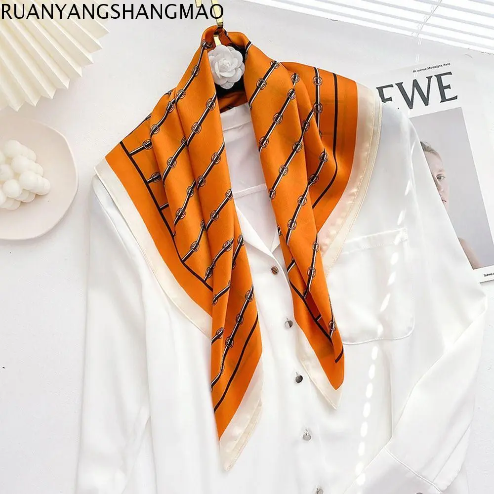 Khăn Bandana Cổ Điển Đa Năng, Thiết Kế Kẻ Sọc Mùa Thu, Thích Hợp Cho Mùa Xuân Và Mùa Hè, Làm Bằng Lụa Satin, Khăn Quàng Vuông 70cm, Thích Hợp Cho Phụ Nữ, Khăn Quàng Cổ, Khăn Trùm Đầu Hàn Quốc, Khăn Choàng Nhỏ