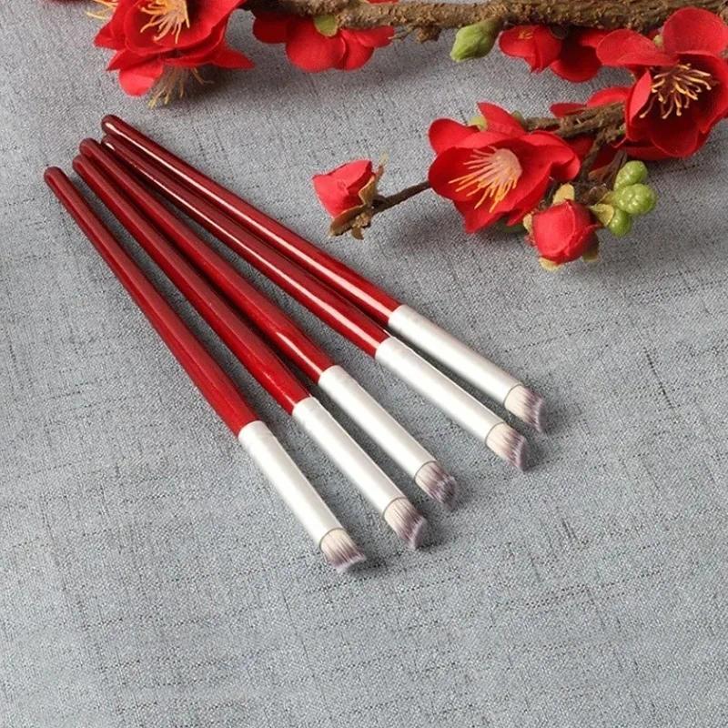 Product Introduction of A set of 3 gradient nail brushes for ombre art, specialized for manicure, UV gel nail polish drawing and painting pens, new manicure tool set 6