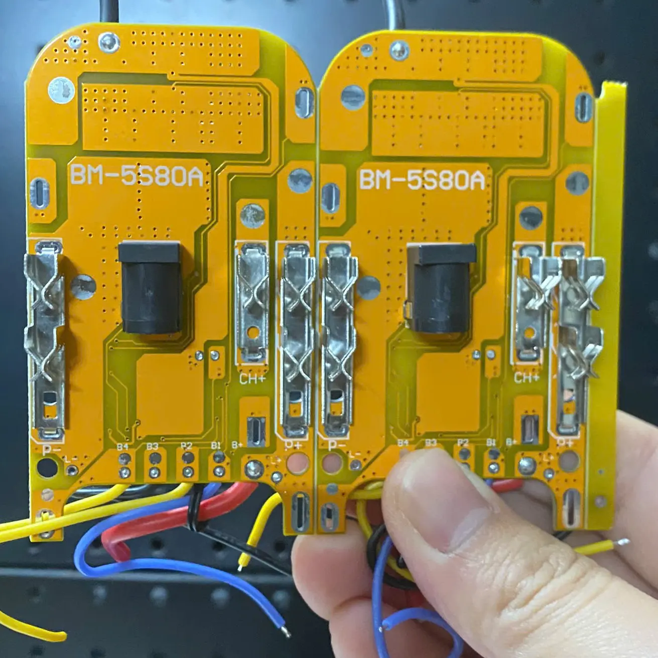Mạch pin Makita 5S 80A 18V -21V bảo vệ pin 3.7V Mạch 5S Makita 3Fet 80a tải lớn nhận máy hãng. chạy máy 3 chân