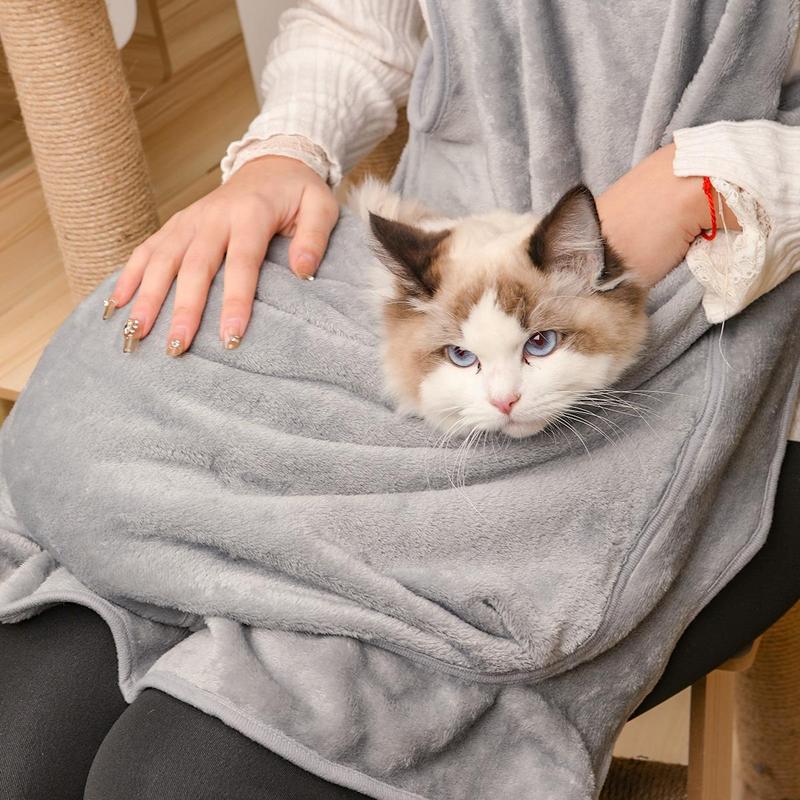 Product Introduction of Adjustable Cat Carrier Apron with Layer Pocket, Cat Sleeping Bag, Pet Carrier Pouch for Small Medium Sized Animals 11