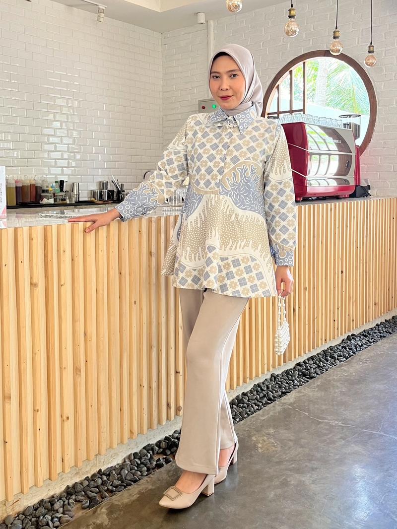Product Introduction of BATIK RAVINDRA Blouse Batik Karina Katun Wanita 32