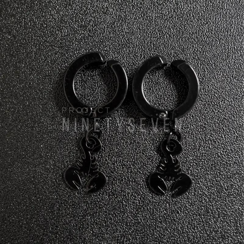 PROJECT NINETYSEVEN - CROSS Earrings - Anting Jepit Pria hitam putih (BELI 3 GRATIS 1) 3