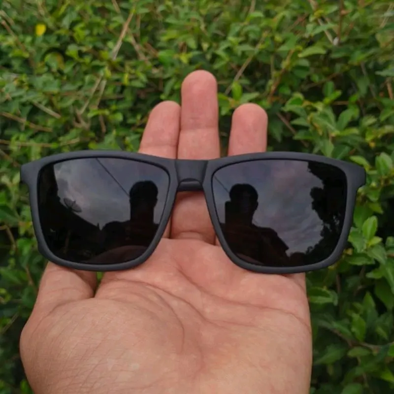 Kacamata Hitam Casual Pria-Kacamata Anti UV-Kacamata Fhasion Gaya Retro