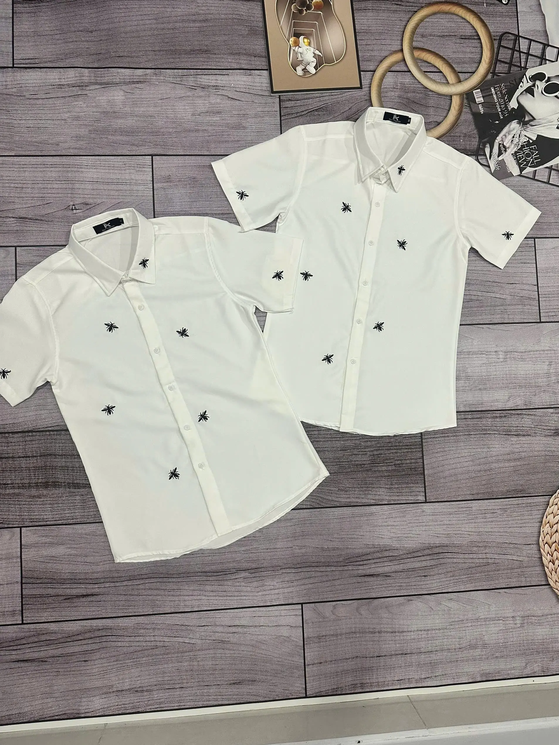 Áo sơ mi nam- nữ chất vải lụa mềm mịn phối thêu chữ  túi trẻ trung mẫu -ATC99SHOP Menswear Shirt