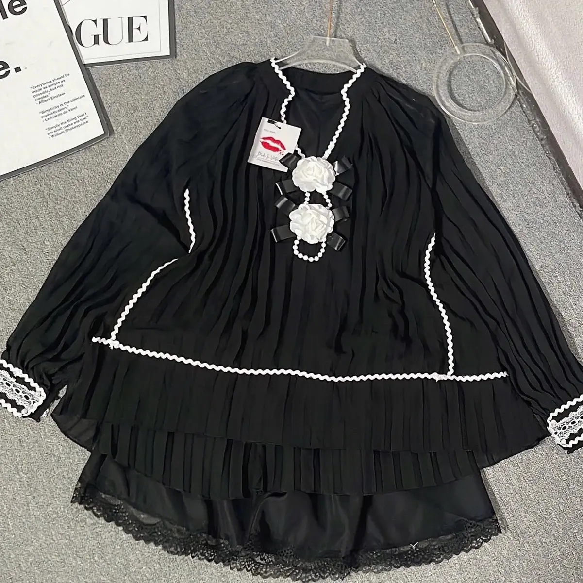 S333 Set babydoll cổ V dập ly tơ tằm tay dài và chân váy xoè - MITRUC Nữ Women