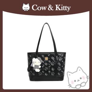 กระเป๋าผู้หญิงความจุขนาดใหญ่ COW&KITTY แฟชั่น อินเทรนด์ กระเป๋าถือ สไตล์ลำลอง ใหม่ในปี 2025 กระเป๋าสะพายไหล่อเนกประสงค์