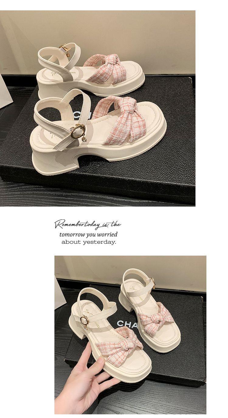 Product Introduction of Dép Sandal Đế Xuồng Đế Dày, Dành Cho Nữ, Thích Hợp Mặc Ngoài Trời, Thời Trang Phong Cách Hàn Quốc Mới, Dễ Phối Đồ, Không Trơn Trượt, Thiết Kế Hở Ngón Chân, Thích Hợp Cho Mùa Hè 2024, Giày 6