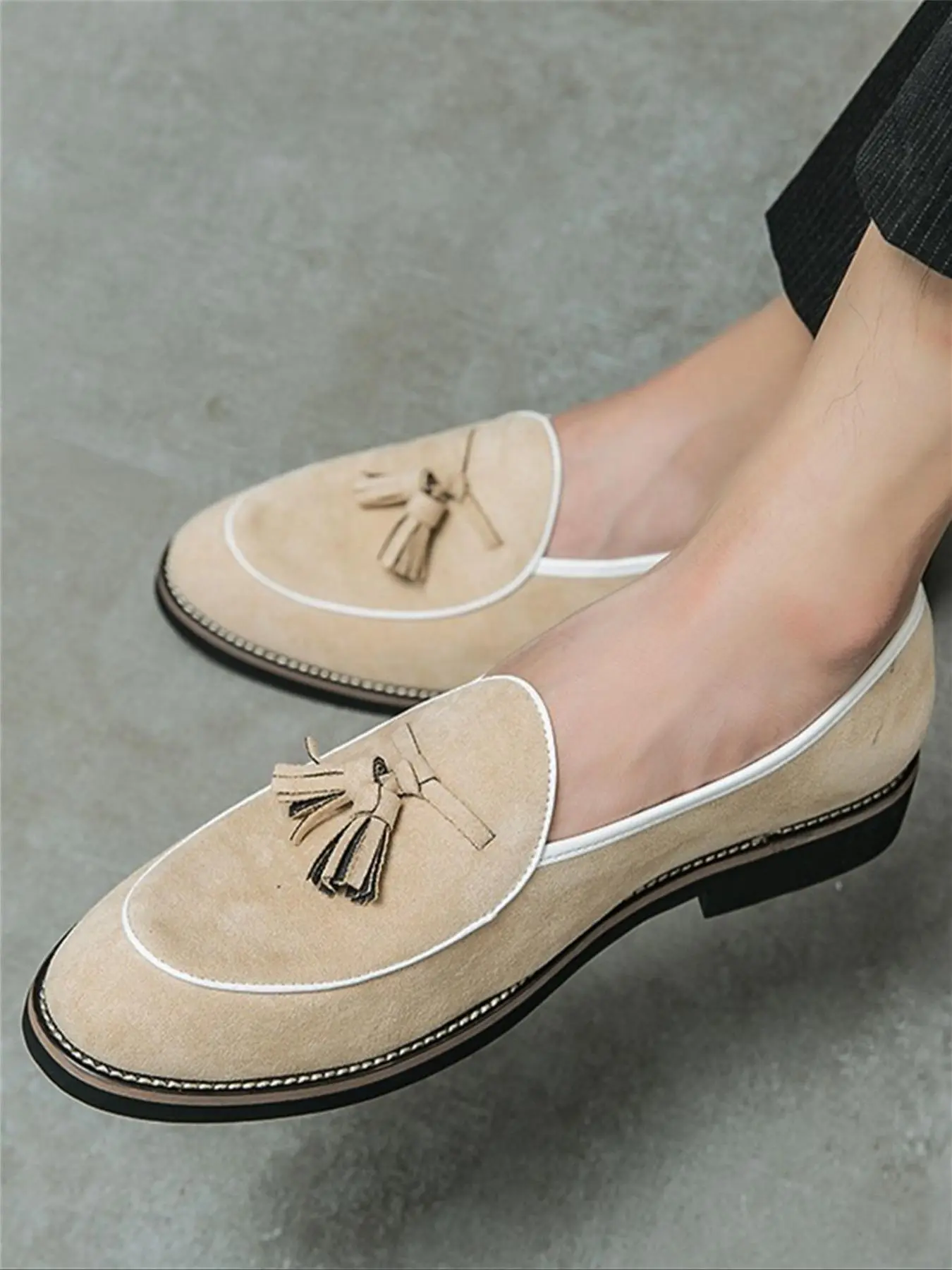 Men's Fashion Solid Color Tassel Decorated Slip-on Loafers, Casual Comfortable PU Leather Shoes For Daily Life, Business Dress Shoes