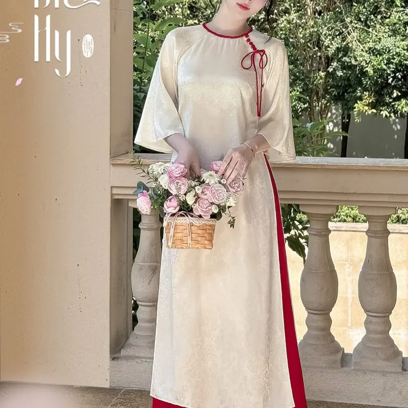 Áo dài dáng suông cổ tròn ,tay lỡ siêu xinh