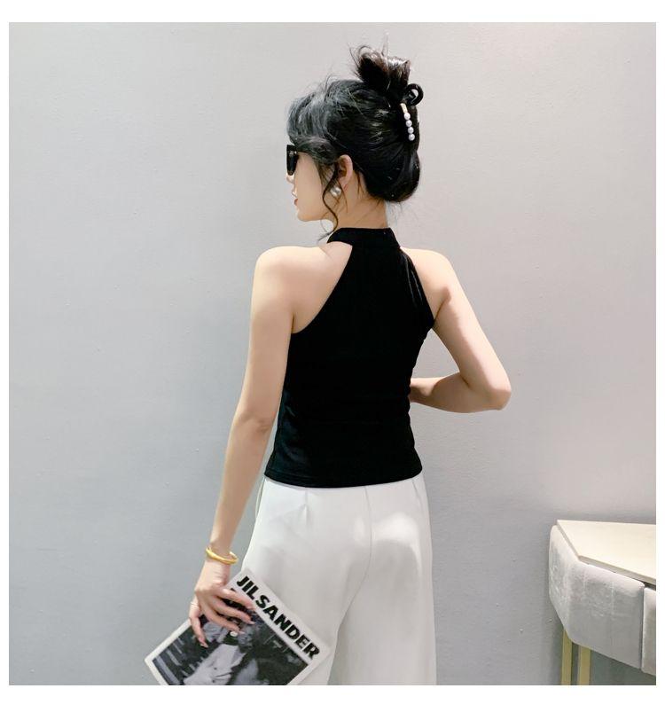 Product Introduction of Rompi Halterneck Sulaman Gaya Cina, Ketibaan Baru, Tanpa Lengan Wanita, Pakaian Musim Panas Luar Bahu, Anduh Kecil, Slim Fit, Bersaiz Besar, Baju Atasan Perempuan, Penghantaran Cepat, Pelancaran Baru 21