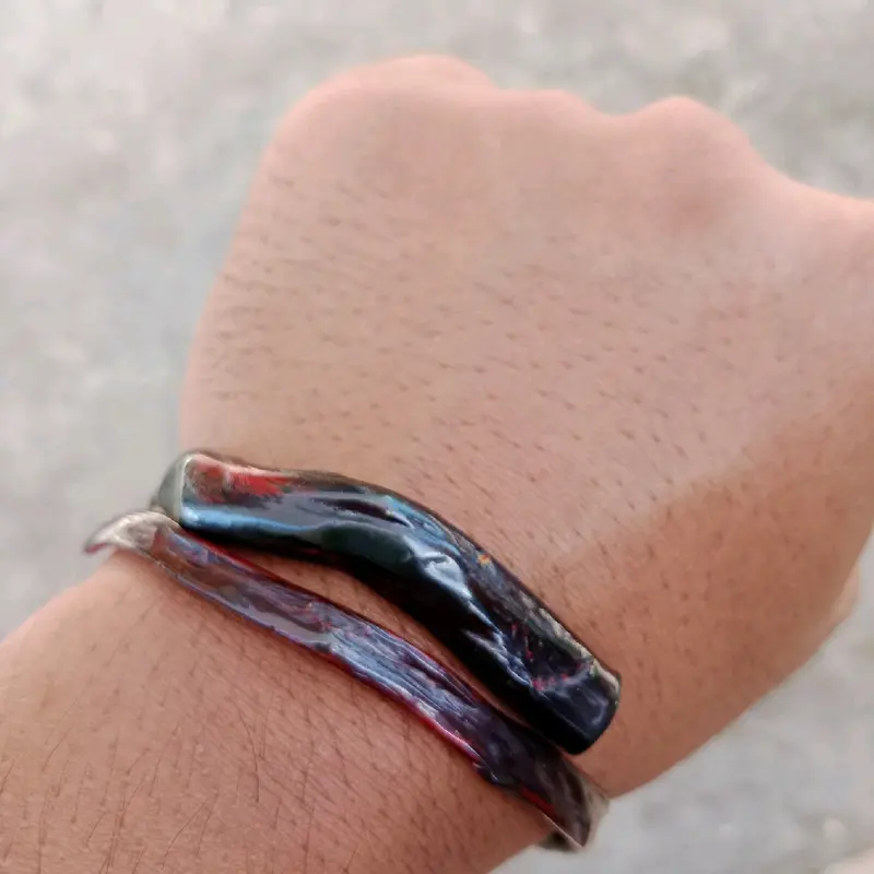 Gelang Akar Bahar Merah Tembus Cahaya Berkualitas 1