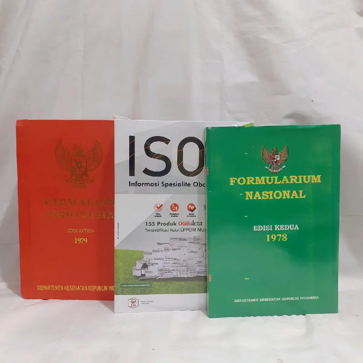 Paket 3 Buku FI 3 Farmakope Indonesia Edisi 3, ISO Informasi Spesialite Obat, FORNAS Formularium Nasional