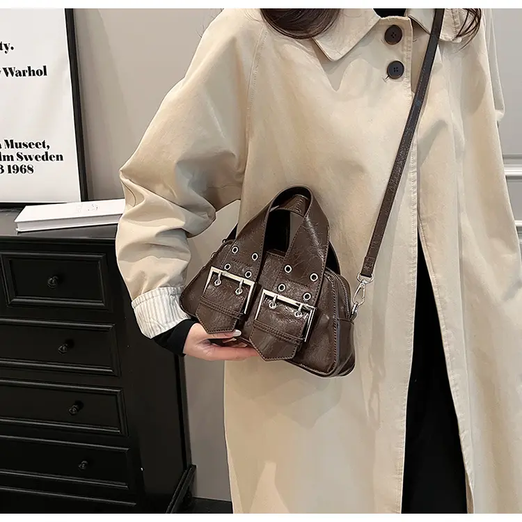 Túi Messenger Phong Cách Punk Cổ Điển Dành Cho Nữ, Cao Cấp, Đinh Tán, Túi Đeo Vai, Túi Xách Cô Gái Nóng Bỏng, Hàng Mới Về Năm 2024 1