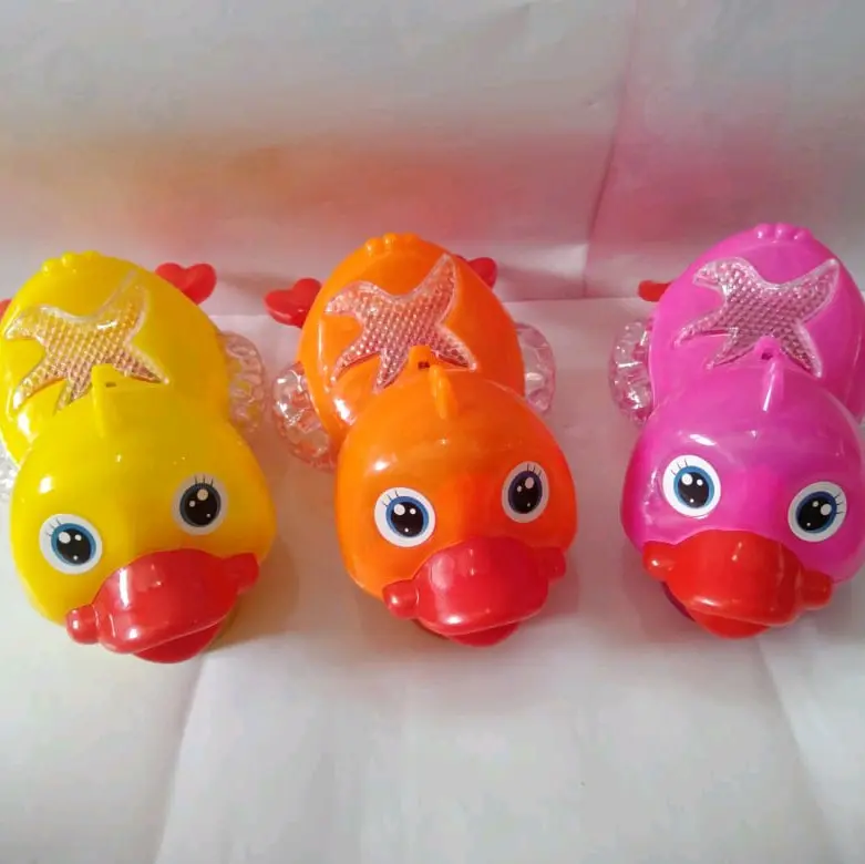 Mainan Bebek Lucu Bersuara