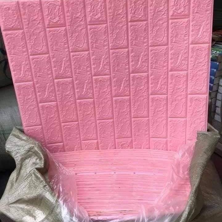 1 tấm xốp dán tường Vân gạch kích thước 70x77cm 2