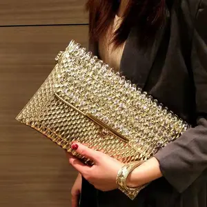 Clutch pesta wanita terbaru 7624-2 Kulit croco glossy