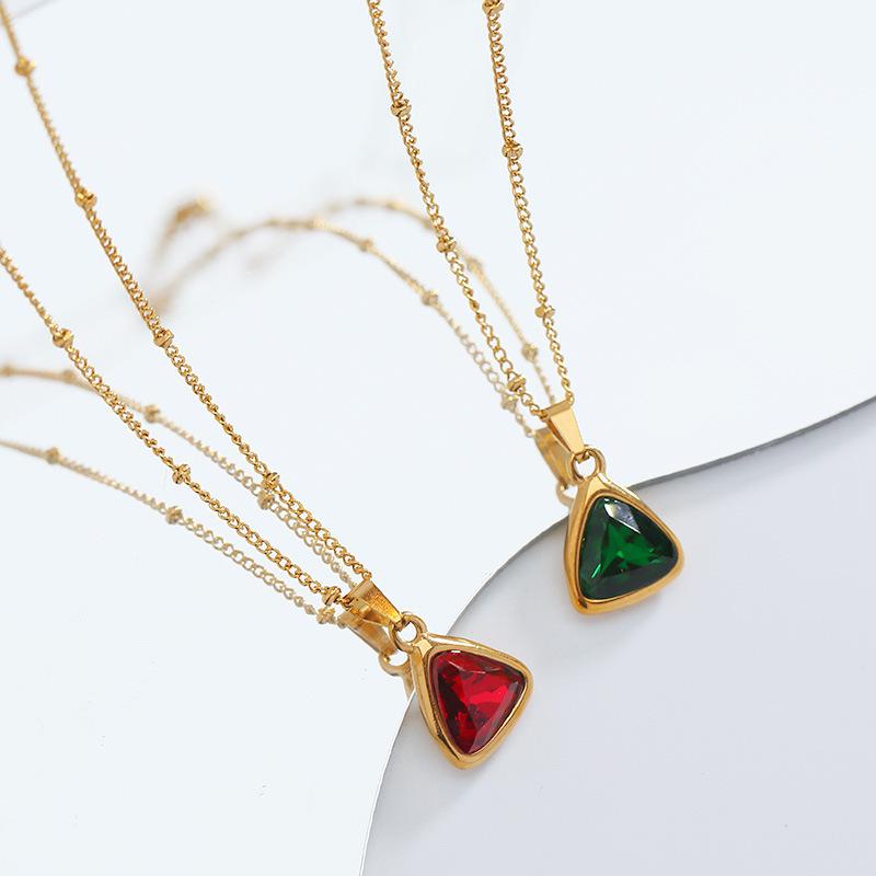 Vintage light luxury jade dark green titanium necklace non-fading collarbone chain for women showing white skin 3