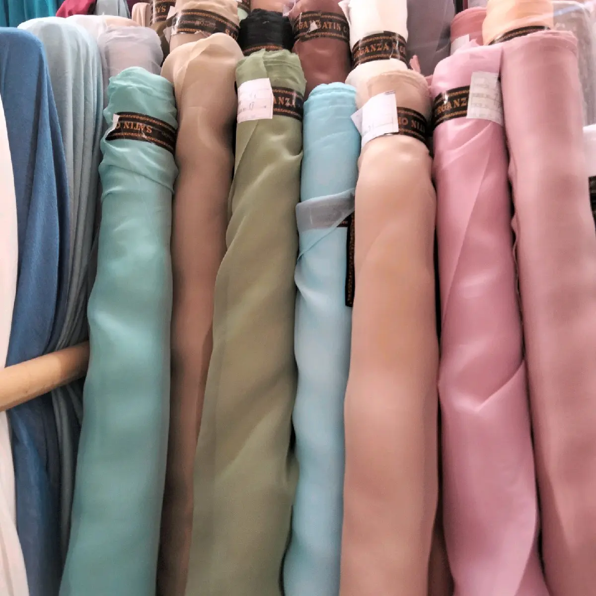 organza polos