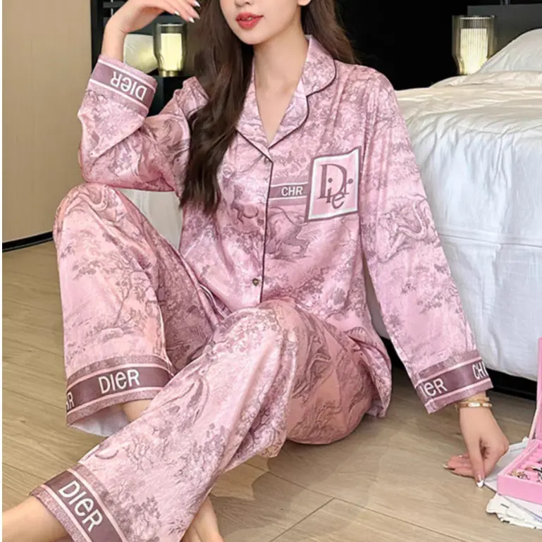 Piyama wanita kardigan sutra es baru yang dipakai di rumah dengan tinta set Celana Panjang Pendek Satin Atasan Setelan 4