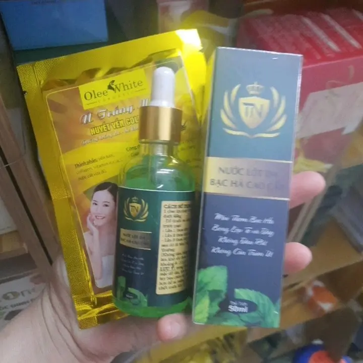 [ Tặng kèm 1 ủ trắng] Nước Lột da hương bạc hà