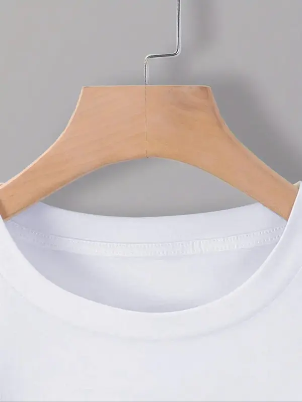 Women's Letter Print Round Neck Tee, Casual Short Sleeve Crew Neck T-Shirt for Daily Wear, Ladies Clothes for All Seasons 2