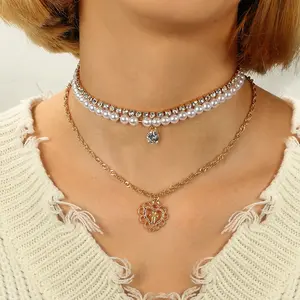 Kalung Choker Rantai Multilayer Warna Emas Aksen Mutiara Gaya Vintage Untuk Wanita AZ168