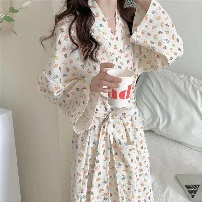 Áo Choàng Tắm Nhật Bản Kimono Đồ Ngủ, Dành Cho Nữ, Váy Ngủ Mùa Thu, Thiết Kế Gấu Dễ Thương, Áo Choàng Tắm Dài, Đồ Mặc Nhà, Thích Hợp Đi Chơi Mùa Thu, OOTD