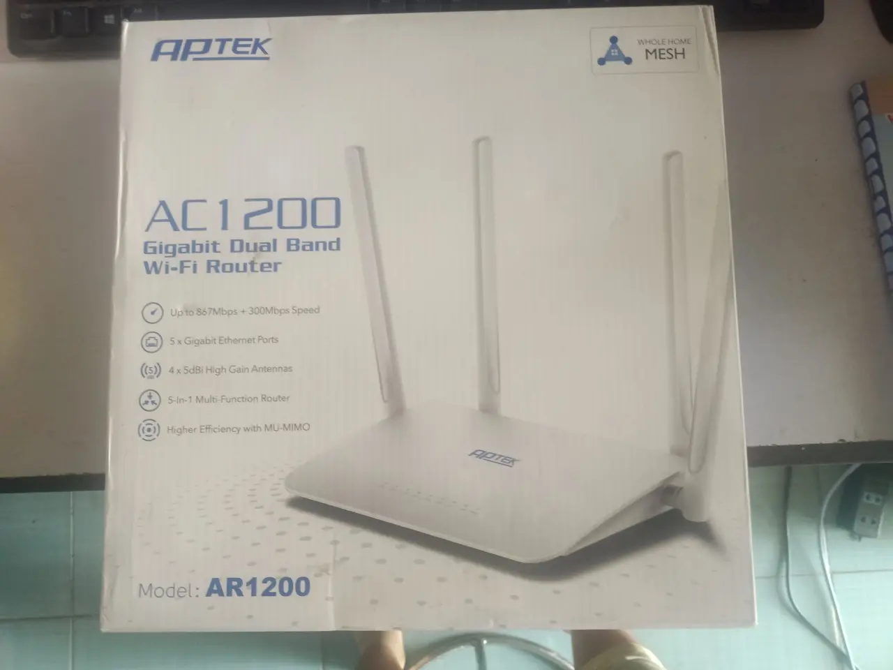 Gigabit Dual Band AC1200 Wi-Fi Mesh Router APTEK AR1200 giá rẻ
