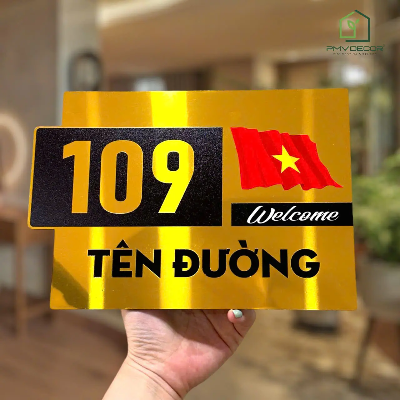 BIỂN SỐ NHÀ CÓ HÌNH QUỐC KỲ. Mẫu chất liệu Alu Vàng Gương - Nội dung in UV. Rẻ Bền Đẹp - BSN-PMV365 Decor Decor Phòng Trang Trí Nhà Treo Tường