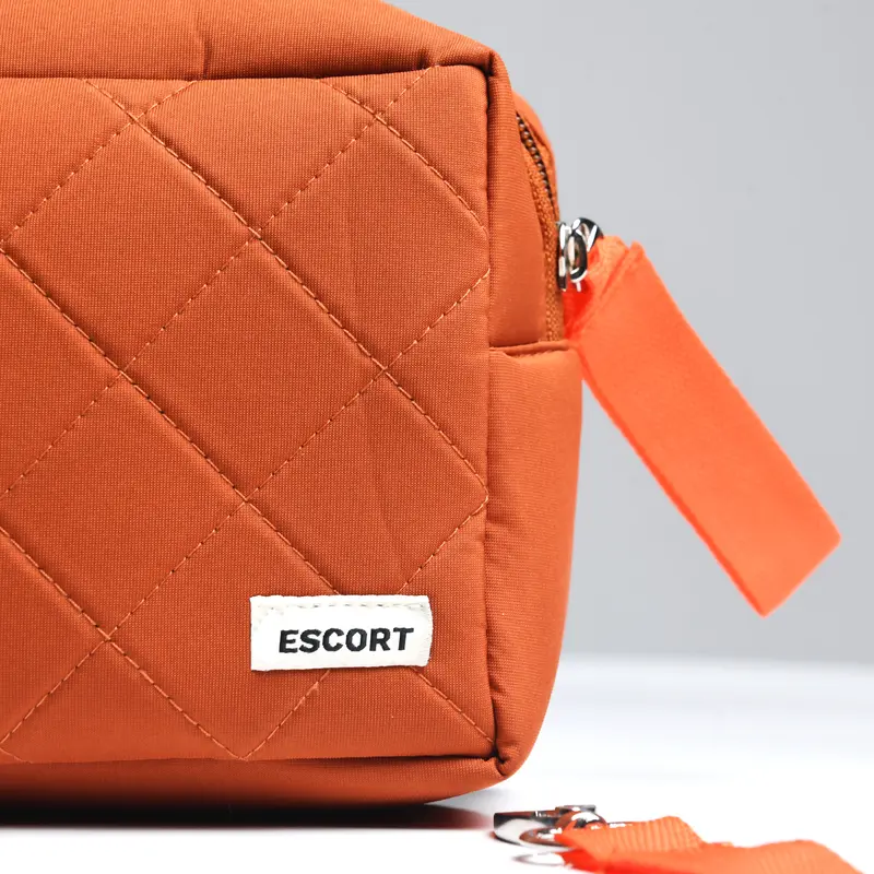 ESCORT Pouch Cosmetic Makeup Waterproof Tas Kosmetik ALICE Wanita 3
