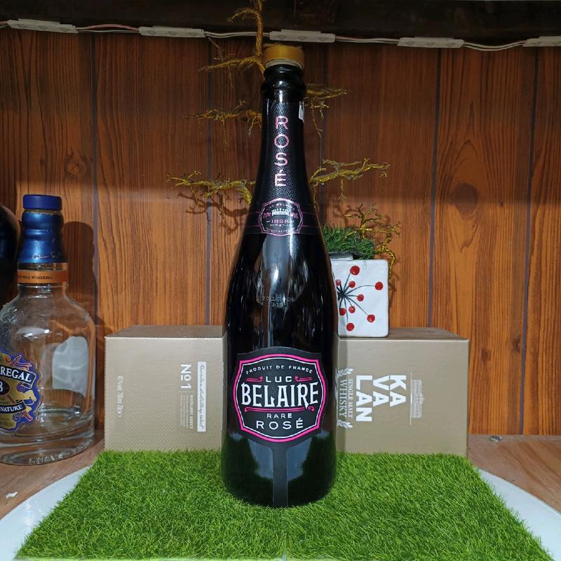 Vỏ chai rượu vang ngoại Belaire Rose xuất xứ Pháp 700mL chai thủy tinh đen decor tủ kệ (chai rỗng)