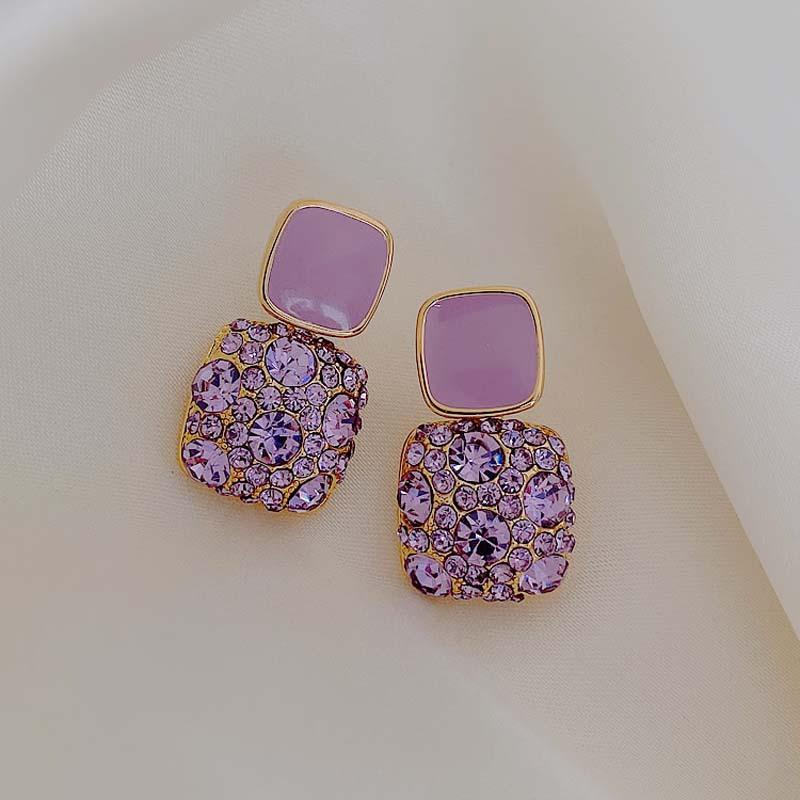 Product Introduction of Vintage Black Crystal Square Earrings Fashion Statement Rhinestone Drop Earrings for Women Wedding Jewelry Personality Gifts 13