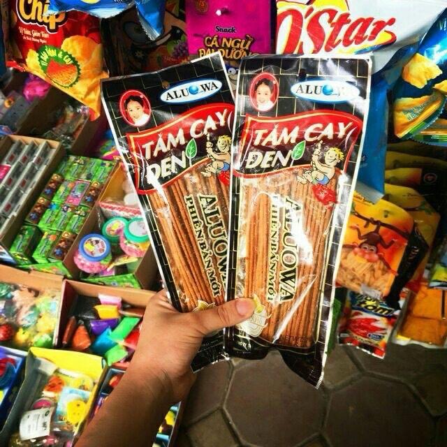 Combo 10 gói tăm cay đen , ăn vặt tuổi thơ , đồ ăn vặt 1k Snack Food Ngọt