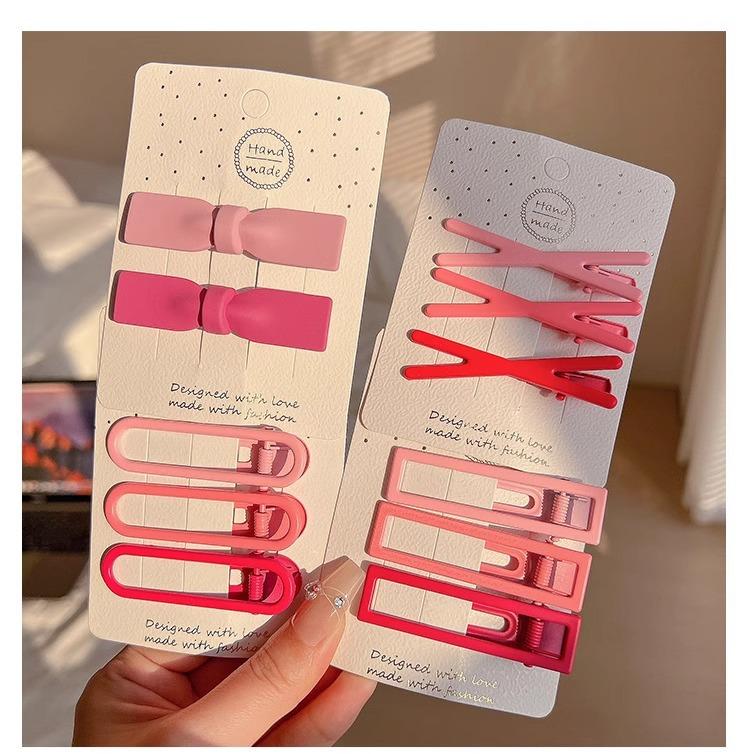 Product Introduction of Dopamine Cute Hair Clips for Women Forehead Bangs Clips Hair Accessories 2025 New Hair Clips Hairpins Side Clips 1