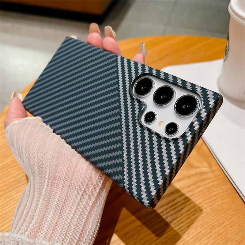 Ốp Điện Thoại Họa Tiết Sợi Carbon Siêu Mỏng Sang Trọng Ốp Lưng Chống Sốc PC Cứng Cho Samsung Galaxy S24 S23 S22 Ultra Note 20 10 Plus Phụ Kiện Phone