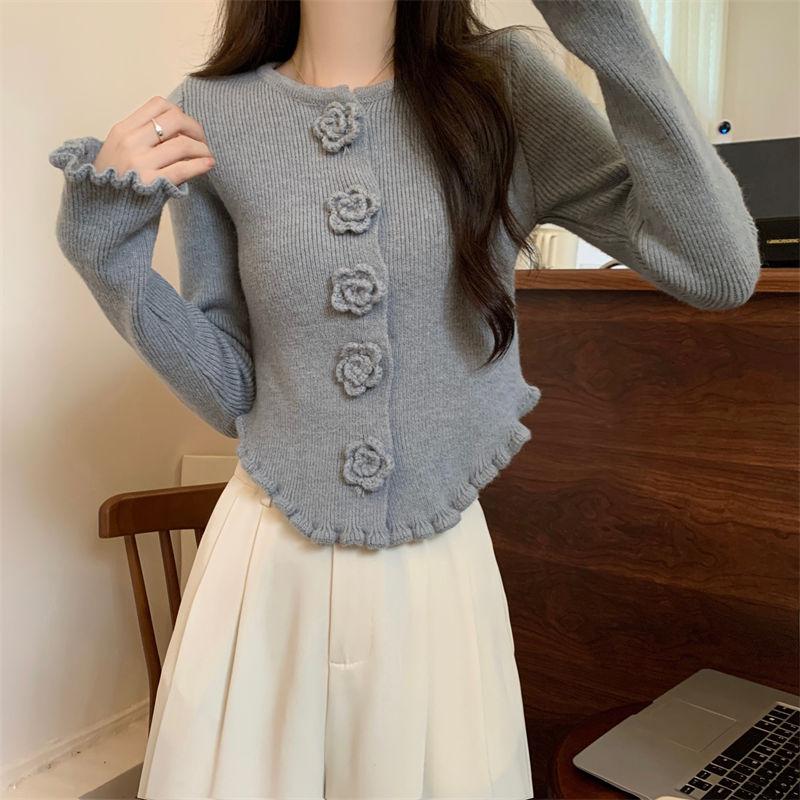 Product Introduction of Áo Len Hoa Hồng Ba Chiều Màu Đỏ, Dành Cho Nữ, Với Áo Khoác Selvedge Dây Áo Cardigan Dệt Kim, Phong Cách Mùa Thu Và Mùa Đông, Phong Cách Giáng Sinh Năm Mới, Ins Năm 2024, Áo Thời Trang Top Women 15
