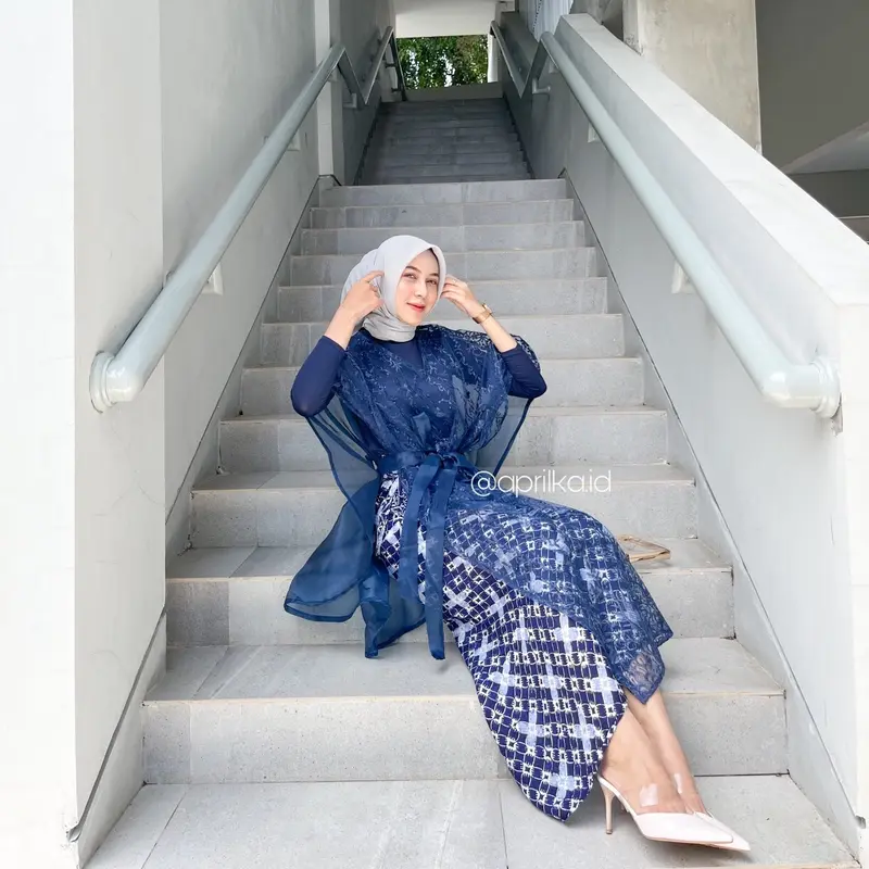 Aprilka - Set Elma Baju Pesta 1