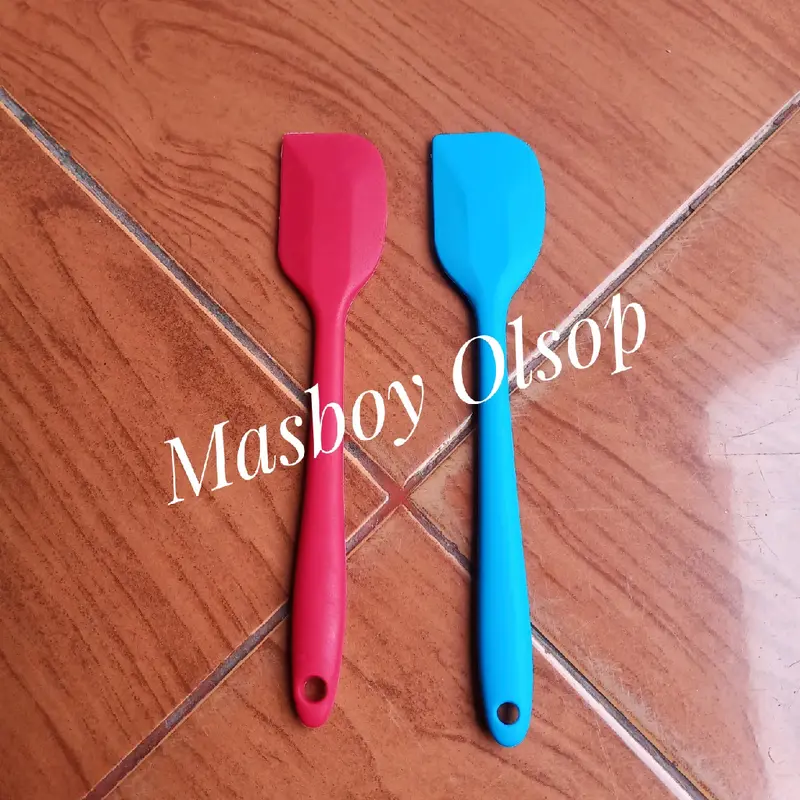 Spatula Silikon Anti Lengket Tahan Panas / Panjang 28 cm 0