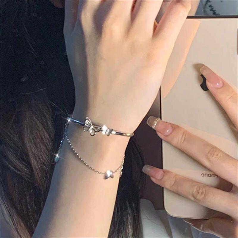 Ins Style Fairy Temperament Butterfly Bracelet for Women New Niche Design Half Bangle Half Chain Tassel Bestie 2