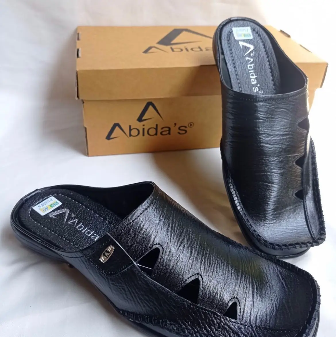 Bustong SEPATU SANDAL FULL KULIT (rempel Ab)