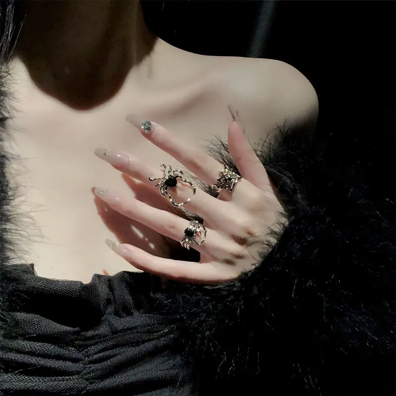 【Sktlz】 Light l-uxury ins Cold Style Dark Retro Black Gem Spider Ring High-end  Opening Ring Niche Personalized Ring 1