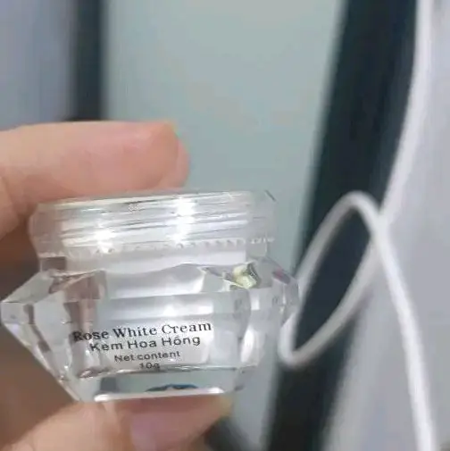kem hoa hồng 10g mẫu cũ mộc mĩ nhân nusee 1