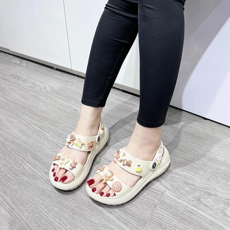 DÉP NHỰA SANDAL 2 QUAI SIÊU ÊM NHẸ CAO 5 PHÂN DÀNH CHO NỮ ( TẶNG KÈM STICKER Y HÌNH GẤU NÂU) Đế Bằng