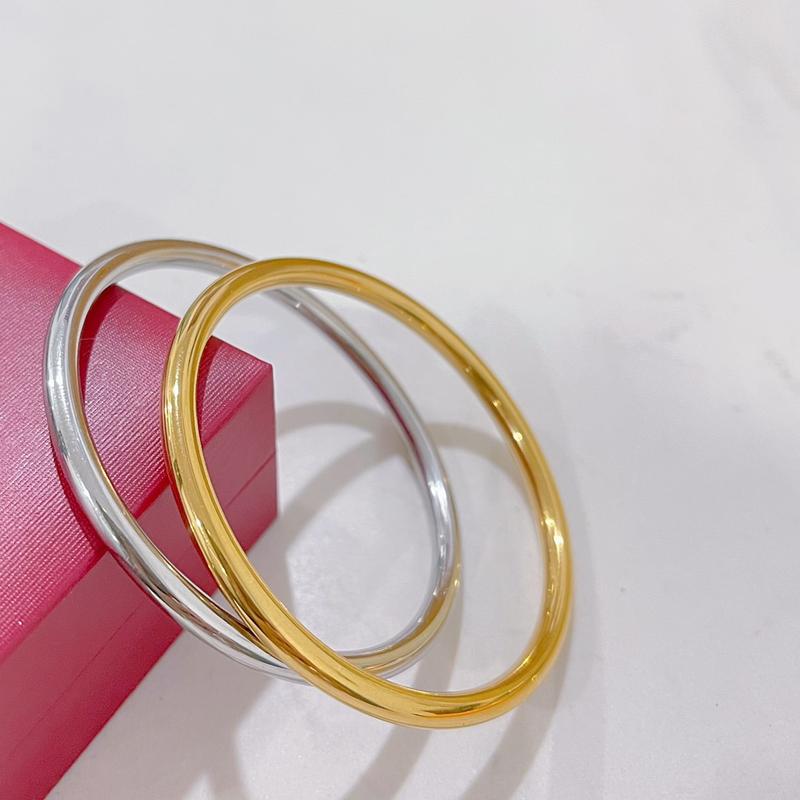 Vòng tay titan nữ trơn tròn thời trang Phụ Kiện(4li)- màu vàng 18k