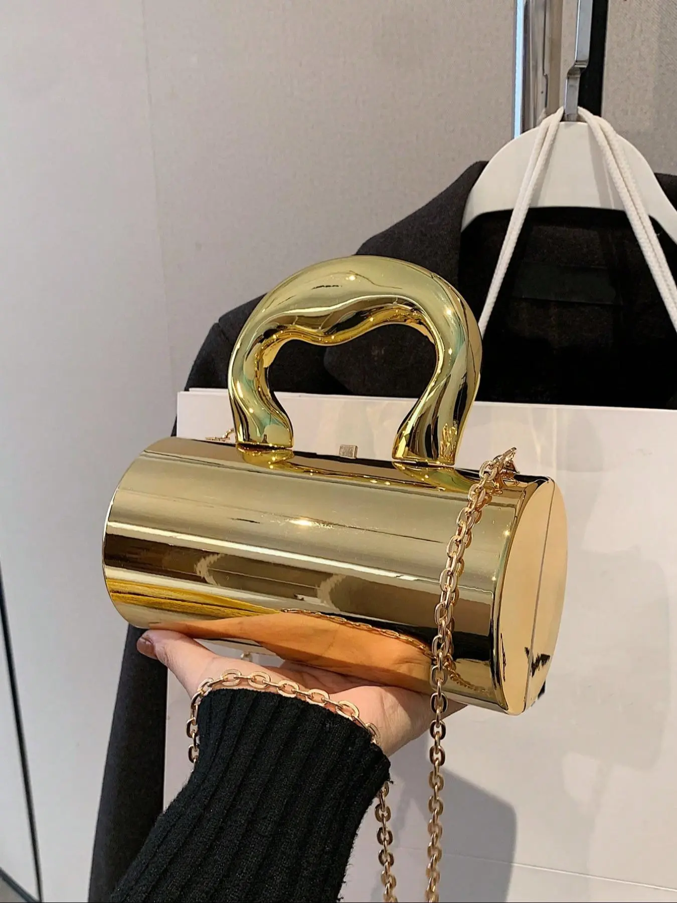 Women's Solid Color Metallic Boston Bag As Summer Outfits 2025, Fashionable Acrylic Textured Crossbody Bag with Chain Design, Casual Trendy Boston Bag for Daily Use
