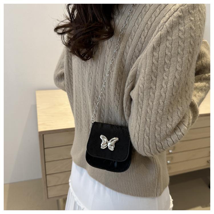 Product Introduction of 2024 Fashionable New Fresh Sweet Small Square Bag Butterfly Decoration Mini Advanced Texture Chain Crossbody Lipstick Pack 14
