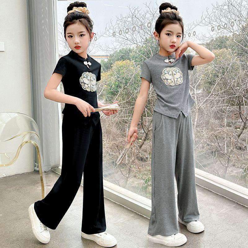 Product Introduction of Quần Áo Trẻ Em, Thoải Mái, Bộ Đồ Mùa Hè Cho Bé Gái, Hàng Mới Về 2024, Dành Cho Trẻ Em Trung Và Lớn, Phong Cách Trung Quốc, Bộ Đồ Hai Mảnh ngắn Tay, Thời Trang, Thích Hợp Cho Mùa Hè 1