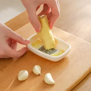 Mia Parutan Jahe Multifungsi Stainless Steel - Alat Parut Bawang Putih, Wortel, Labu, Ubi, Desain Minimalis Putih Panci Coating